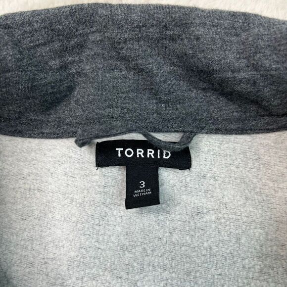 Torrid Shacket Jacket Womens Size 3 Gray Fleece Button Up Stretch Fall Pockets - Picture 4 of 9